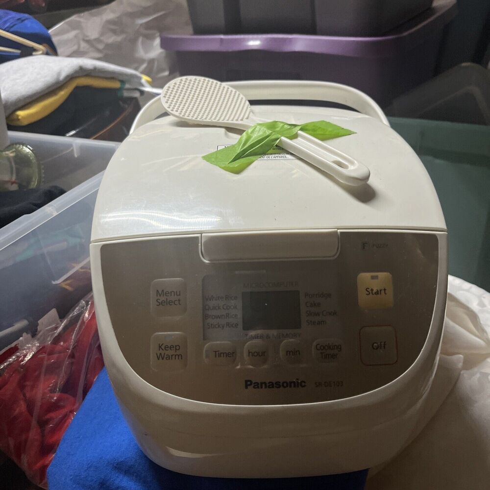 Panasonic SR-DE103 Fuzzy Logic 8 Pre-Program Rice Cooker